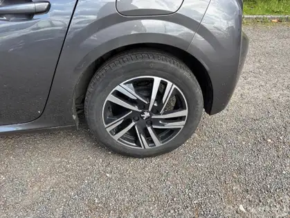 PEUGEOT 208 208 STYLE 1.2 PURETECH 100 CV BVM6