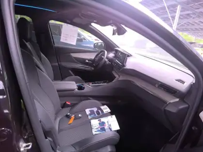 PEUGEOT 3008 GT HYBRID 225 CV E-EAT8