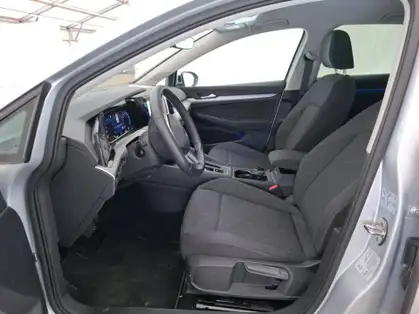 VOLKSWAGEN GOLF 1.0 eTSI OPF 110 DSG7 Life Business