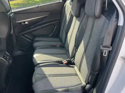 PEUGEOT 5008 ALLURE 1.5 BLUEHDI 130 CV EAT8