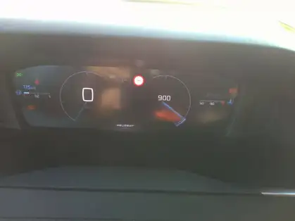 PEUGEOT 2008 ALLURE PURETECH 100 CV BVM6