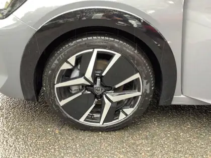 PEUGEOT 208 ENVY ESS 100 CV BVM6 