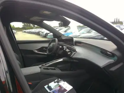 PEUGEOT 3008 GT Hybrid 145 e-DCS6