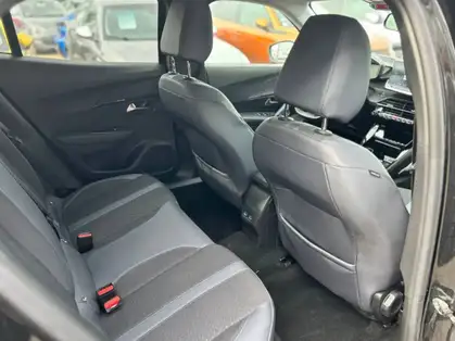 PEUGEOT 2008 ALLURE 1.2 PURETECH 130 CV EAT8