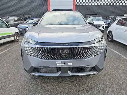 PEUGEOT 5008 ALLURE HYBRID 136 e-DCS6 