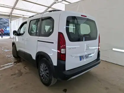 PEUGEOT RIFTER Standard PureTech 110 S&S BVM6 Allure