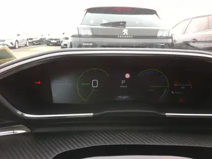 PEUGEOT 508 SW Hybrid 225 e-EAT8 Allure TO + CUIR