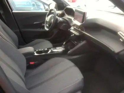 PEUGEOT 2008 ALLURE Hybrid 145 CV e-DCS6 