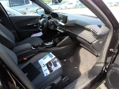 PEUGEOT 2008 ALLURE Hybrid 145 CV e-DCS6 