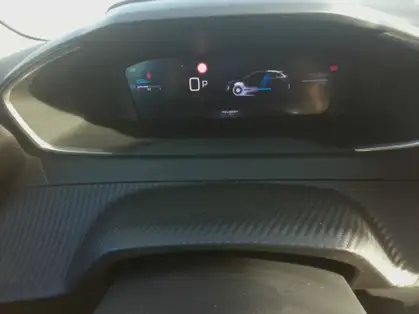 PEUGEOT 208 ALLURE HYBRID 100 CV E-DCS6