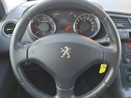 PEUGEOT 3008 1.6 BlueHDi 120ch S&S BVM6 Active