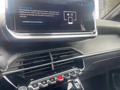 PEUGEOT 208 GT HYBRID 100 CV E-DCS6 