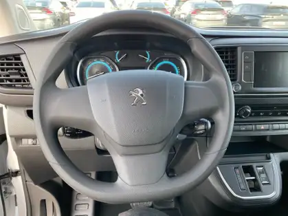 PEUGEOT E-EXPERT FOURGON TAILLE M ELECTRIQUE 50 KWH 136 CV