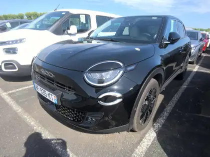 FIAT 600 LA PRIMA 1.2 Hybrid 110 CV eDCT6 