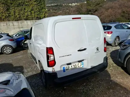 PEUGEOT PARTNER FOURGON TAILLE M 650 KGS 1.5 BLUEHDI 100 CV BVM6