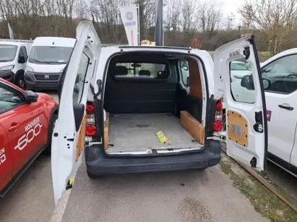 CITROEN BERLINGO FOURGON BERLINGO CLUB TAILLE M 1.6 BLUEHDI 100 CV BVM
