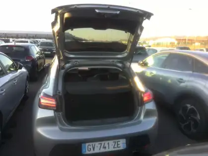 PEUGEOT 208 ALLURE HYBRID 100 CV E-DCS6