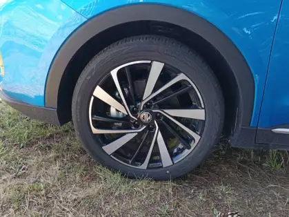 MG ZS LUXURY 1.5 L Hybrid+ 197 CV