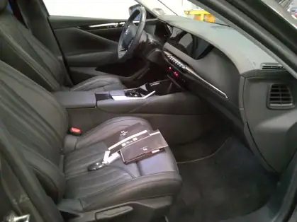 DS DS 4 PureTech 130 EAT8 Cross Rivoli