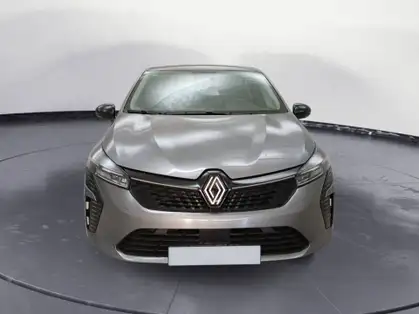 RENAULT CLIO V EVOLUTION E-Tech full hybrid 145 CV 