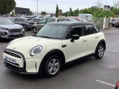 MINI HATCH 5 PORTES F55 LCI II ESSENTIAL Cooper 136 CV DKG7 