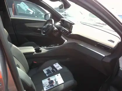 PEUGEOT 3008 GT HYBRID 225 CV E-EAT8
