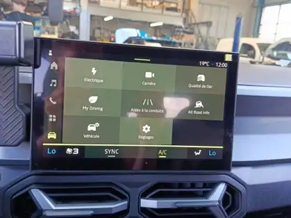 DACIA BIGSTER HYBRID JOURNEY HYBRID 155 CV 
