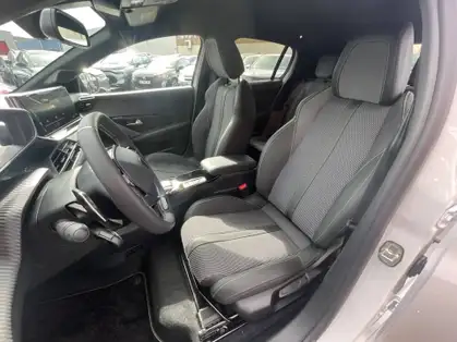 PEUGEOT 208 GT Hybrid 145 CV e-DCS6