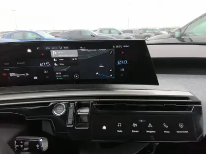 PEUGEOT 3008 ALLURE HYBRIDE 136 CV e-DCS6