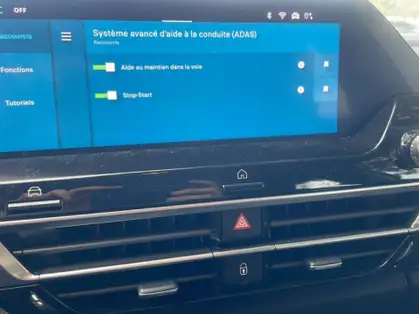 CITROEN C4 X FEEL PACK PureTech 130 CV EAT8