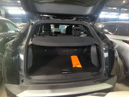 PEUGEOT 2008 ALLURE PURETECH 100 CV BVM6