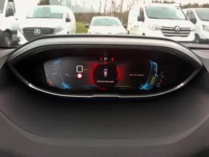 PEUGEOT 3008 ALLURE PACK Hybrid 180 CV e-EAT8 