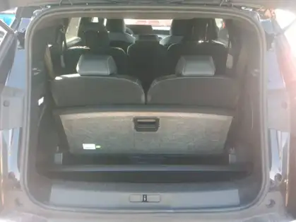 PEUGEOT 5008 ALLURE Hybrid 145 CV e-DCS6 