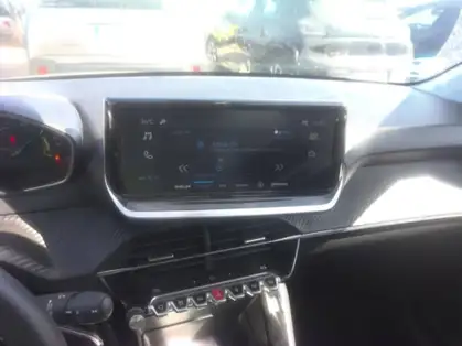 PEUGEOT 208 Hybrid 110 ch e-DCS6 Style