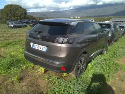 PEUGEOT 3008 ALLURE PACK HYBRID 136 CV E-DCS6