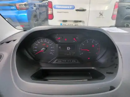 PEUGEOT PARTNER FOURGON TAILLE M 950 KGS BLUEHDI 100 CV BVM6