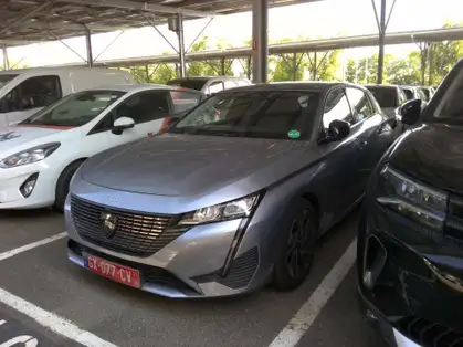 PEUGEOT 308 PHEV 180 e-EAT8 Allure
