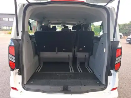 FORD TOURNEO CUSTOM 320 L2H1 2.0 EcoBlue 150 ch Titanium