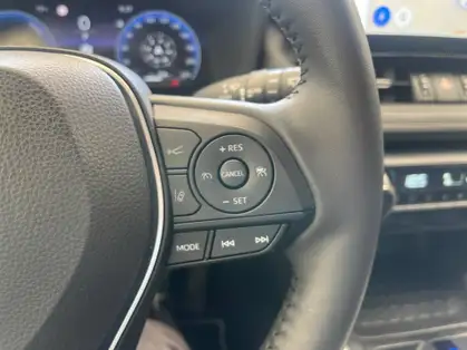 TOYOTA RAV4 HYBRIDE PRO MY23 218 ch 2WD Dynamic Business + "Beyond Zero Academy"