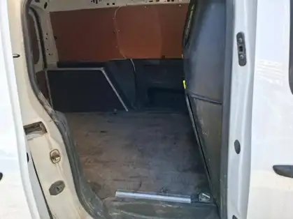 PEUGEOT PARTNER FOURGON ASPHALT TAILLE M 650 KGS BLUEHDI 100 CV BVM6