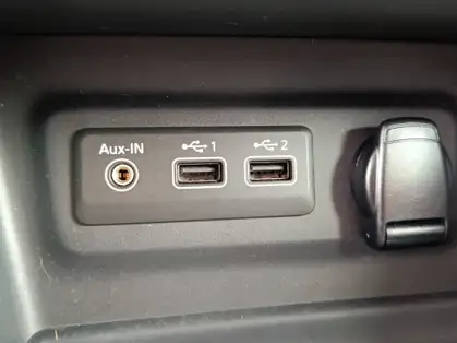 RENAULT MEGANE IV TCe 115 FAP - 21B Business