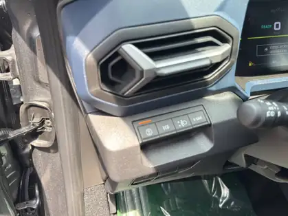 DACIA BIGSTER HYBRID EXPRESSION HYBRID 155 CV 