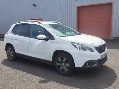 PEUGEOT 2008 ACTIVE 1.5 bluehdi 100 CV BVM5