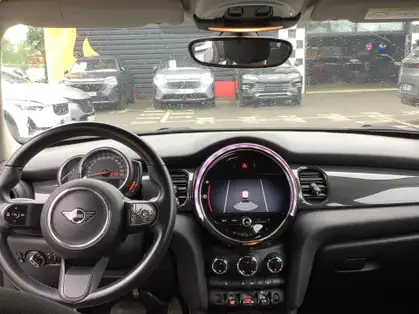 MINI HATCH 5 PORTES F55 LCI II ESSENTIAL Cooper 136 CV DKG7 