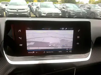 PEUGEOT 208 208 STYLE 1.2 PURETECH 100 CV BVM6