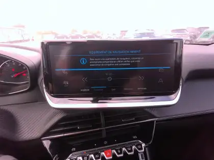 PEUGEOT 2008 STYLE 100 CV BVM6