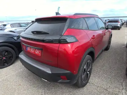 PEUGEOT 2008 ALLURE HYBRID 136 CV e-DCS6
