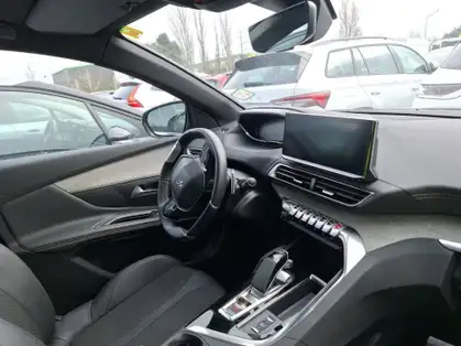 PEUGEOT 3008 GT HYBRID 225 CV E-EAT8