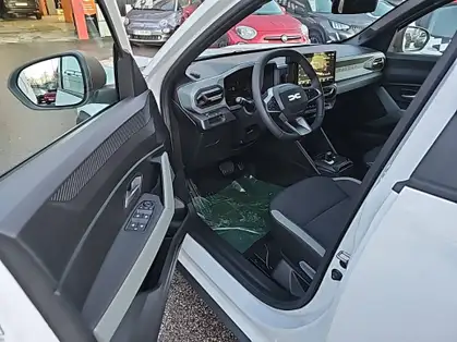 DACIA DUSTER EXTREME Hybrid 140 CV 