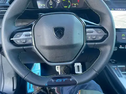 PEUGEOT 308 GT Hybrid 145 CV e-DCS6